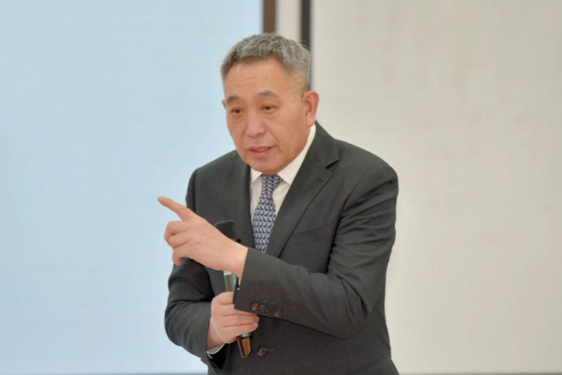 北京大學光華管理學院教授、博士生導師  李 其